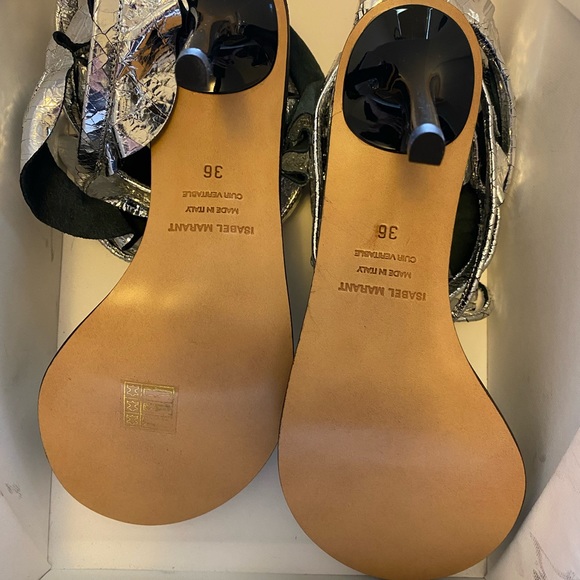 Isabel Marant Ruffle Ansel Leather Heels NWT - Picture 9 of 16